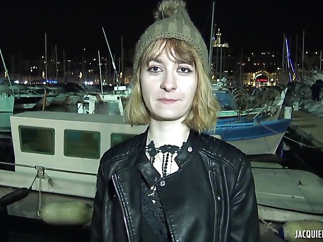 French anal porn with 24-year-old slut Julie