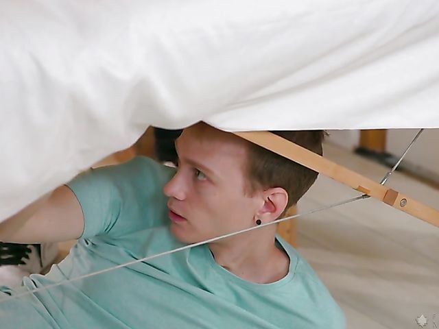 Sarah Vandella & Alex Jett - Milf and boy massage room affair