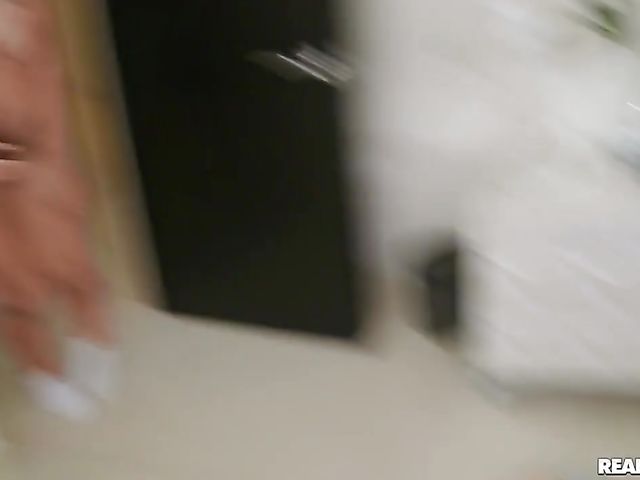 Quinton James loves fucking big tits girls like Gabbie Carter and LaSirena69