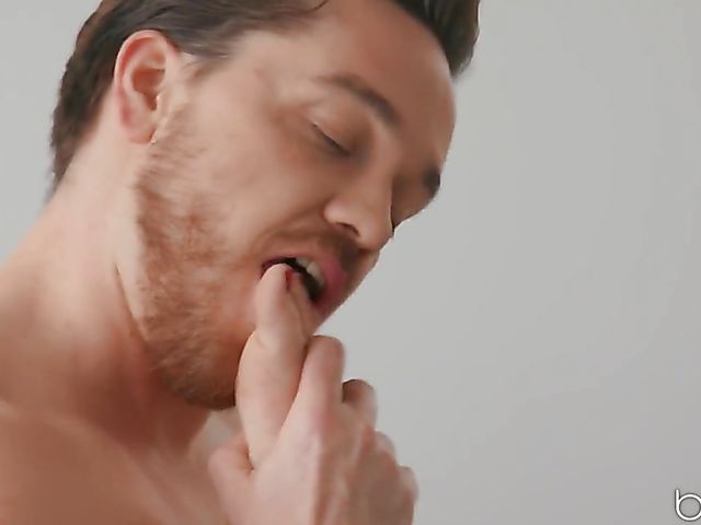 Angela White anal morning with her man in the shower