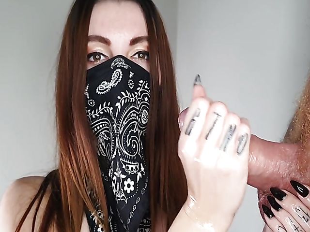 The best handjob in lockdown with masked Nikki Rockwell