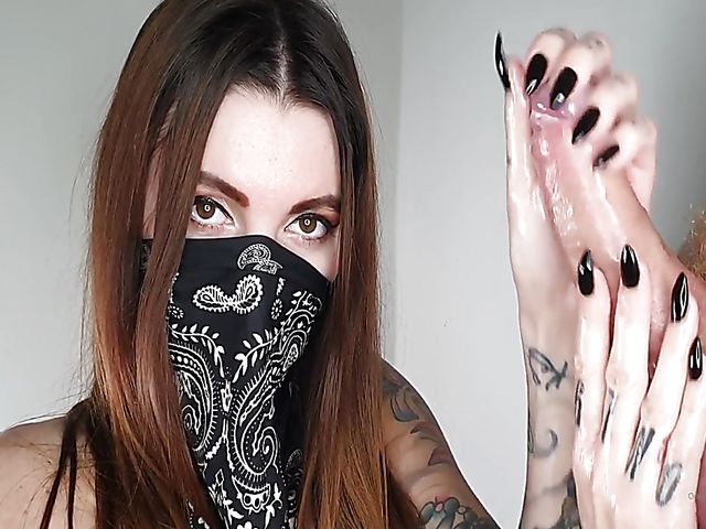 The best handjob in lockdown with masked Nikki Rockwell