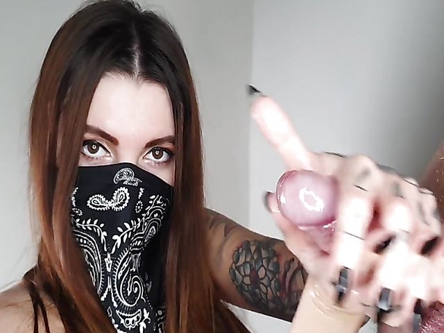 The best handjob in lockdown with masked Nikki Rockwell