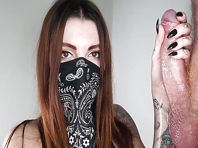 The best handjob in lockdown with masked Nikki Rockwell