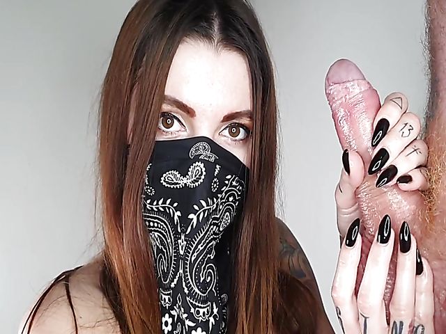 The best handjob in lockdown with masked Nikki Rockwell