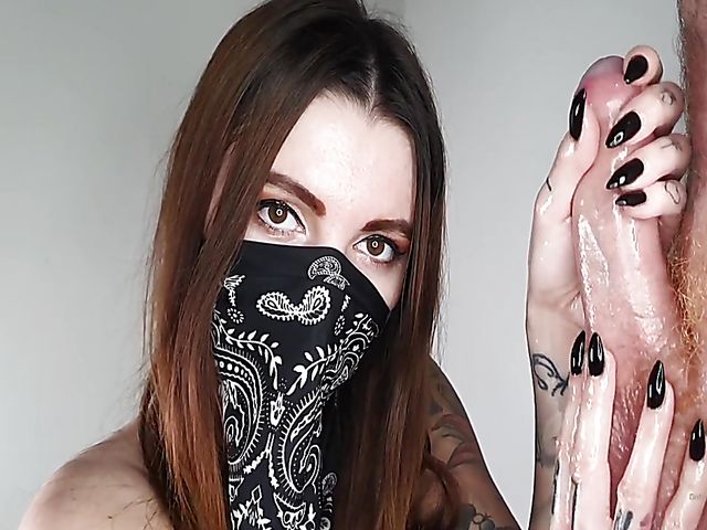 The best handjob in lockdown with masked Nikki Rockwell