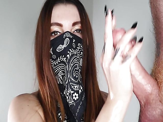 The best handjob in lockdown with masked Nikki Rockwell