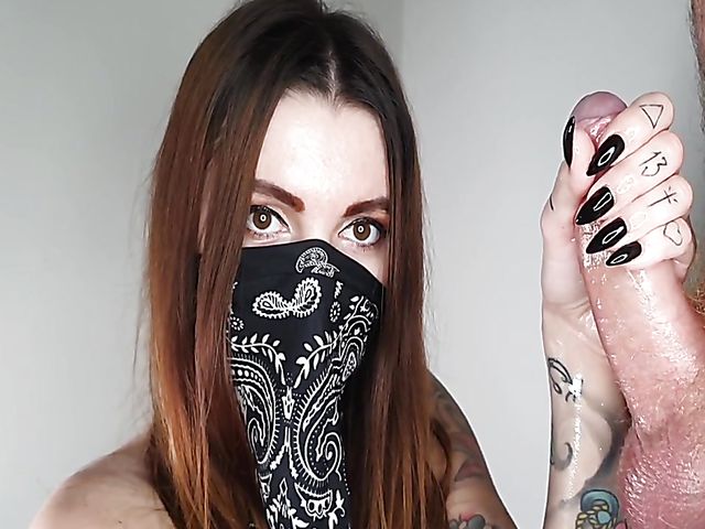 The best handjob in lockdown with masked Nikki Rockwell