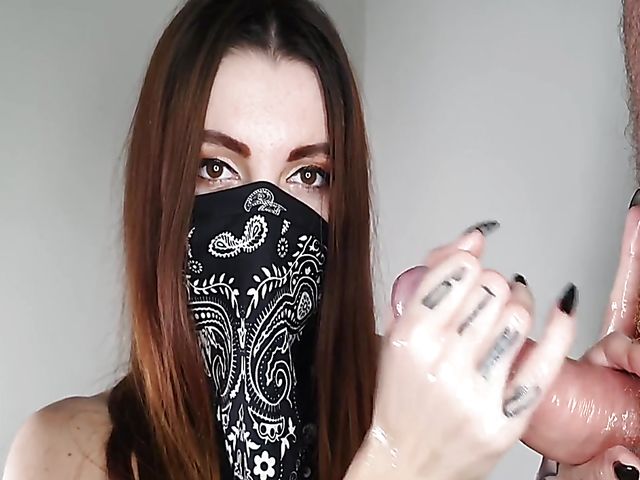 The best handjob in lockdown with masked Nikki Rockwell