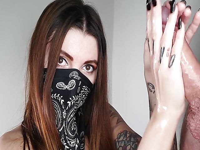 The best handjob in lockdown with masked Nikki Rockwell