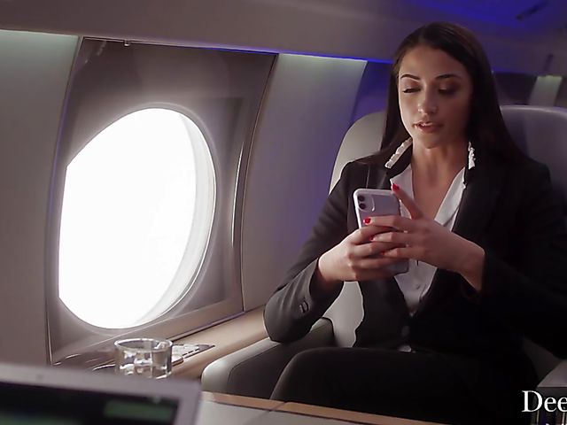 Businesswoman with big naturals Angela White gets fucked in the ass