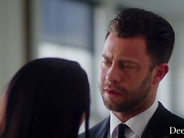 Businesswoman with big naturals Angela White gets fucked in the ass