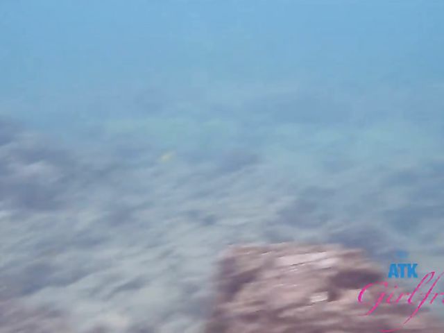 ATK Girlfriends - Aften Opal snorkeling and fucking