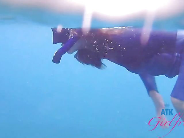 ATK Girlfriends - Aften Opal snorkeling and fucking
