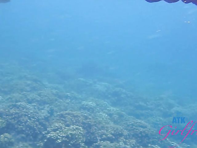 ATK Girlfriends - Aften Opal snorkeling and fucking