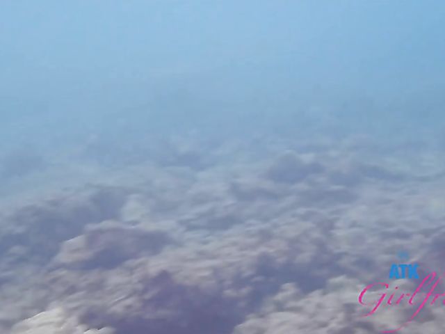 ATK Girlfriends - Aften Opal snorkeling and fucking