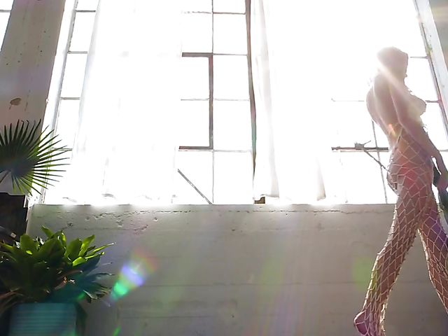 Short hair big tits babe in a fishnet bodysuit Skye Blue watering the flowers