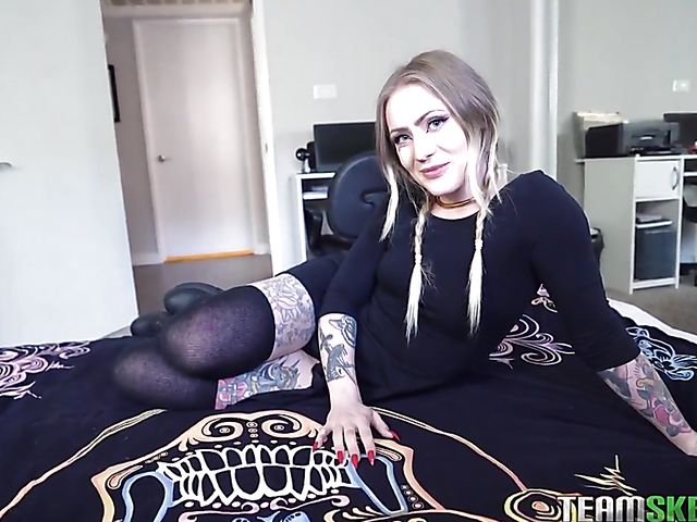 POV Life - Tattooed Baby Sid enjoying your hard cock
