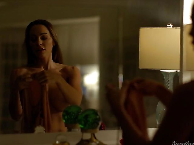 Adriana Chechik & Abigail Mac - Lesbian orgasm in the candlelight