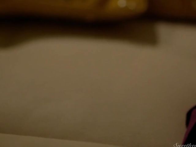 Adriana Chechik & Abigail Mac - Lesbian orgasm in the candlelight