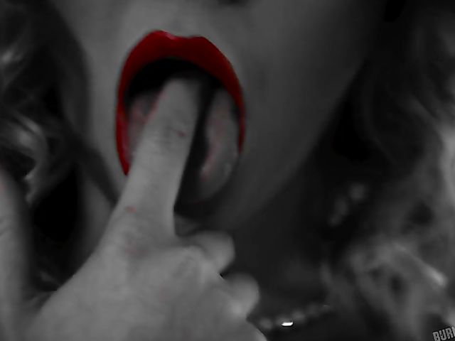 Very hard fuck with skinny Mackenzie Moss