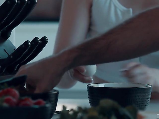 Standing fuck in the kitchen with Alison Rey and James Deen