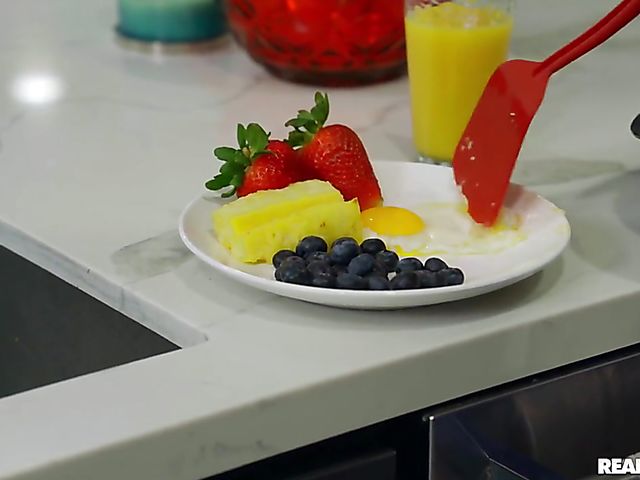 Sneaky kitchen sex with big boob babe Bunny Colby