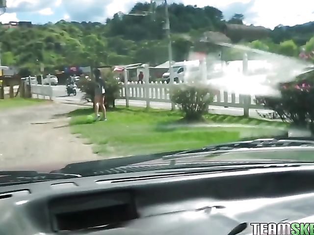 Oye Loca fuck with long-haired bracefaced latina Kimberly Rey