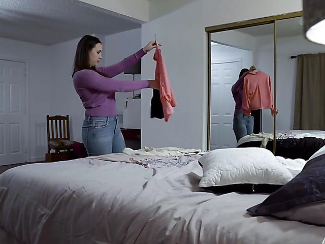 Chanel Preston - Stepmom and son fuck on spycam in the bedroom