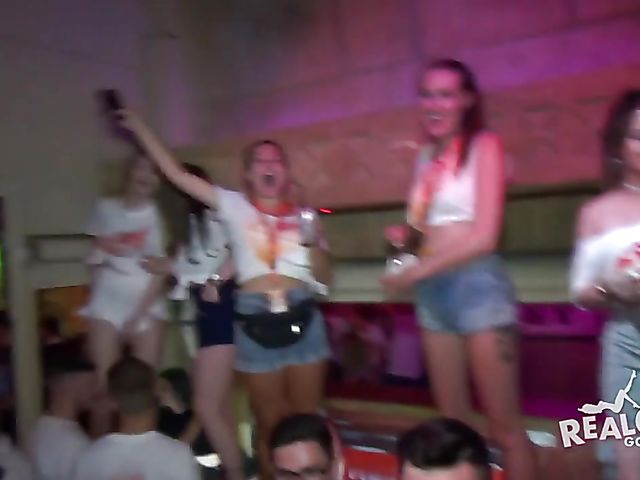 Wild student party games with amateur drunk girls