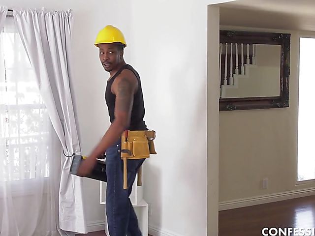 Kenzie Madison & Isiah Maxwell - Electricians interracial sex on site