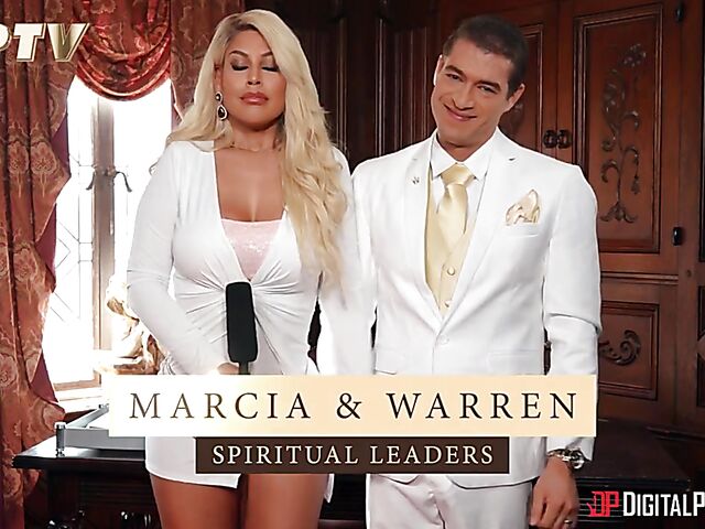 Flat chested Emily Willis and busty Bridgette B lesbian pussy to pussy tribbing