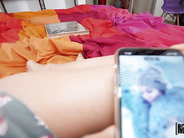 Lesbian shower and dildo in bed with Lilu Moon and Mia Bandini