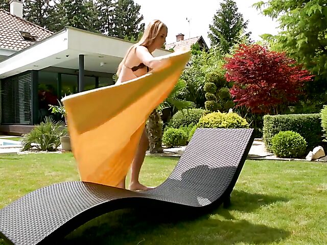 Kaisa Nord - Great outdoor sex with the gardener