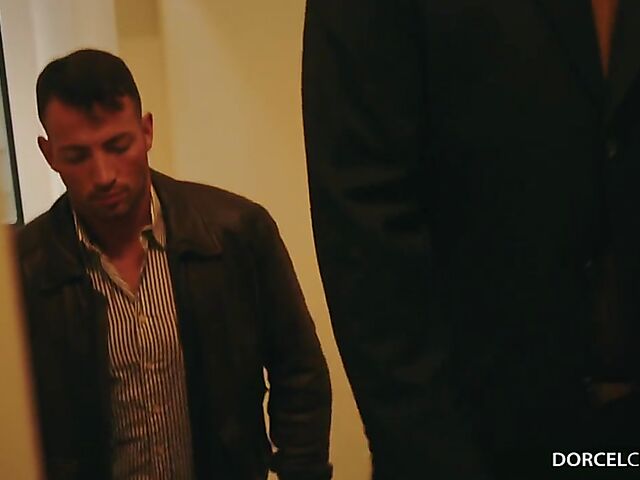 Mariska - Brunette MILF DP dream come true