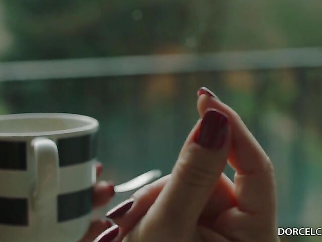 Mariska - Brunette MILF DP dream come true