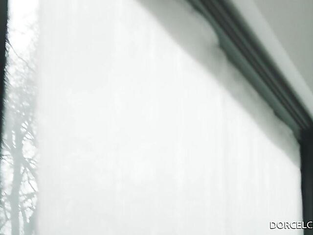 Mariska - Brunette MILF DP dream come true