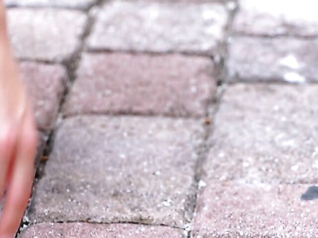 Scarlett Fall - Outdoor masturbation on the sunbed