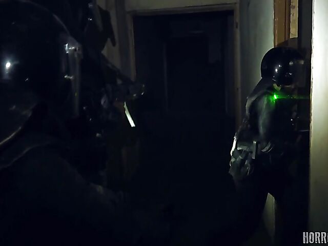 Lola Tayor - Zombies anal gangbang attack