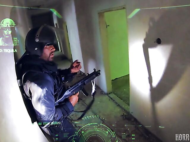 Lola Tayor - Zombies anal gangbang attack