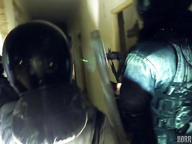 Lola Tayor - Zombies anal gangbang attack