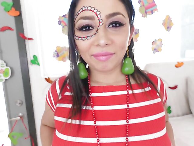 Latina blowjob in POV from naughty party girl Stephanie Saint