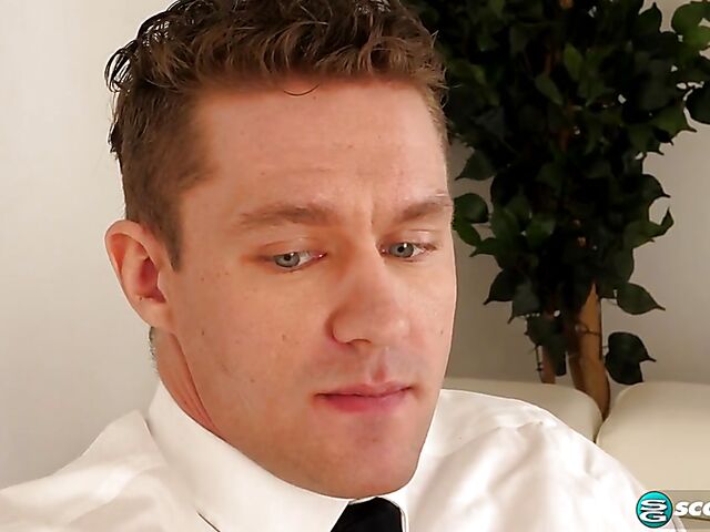 Huge tits mom with a big bottom Stassi Rossi is horny