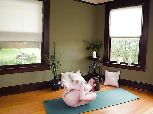 Naked yoga at home and pussy fingering with Casey Calvert
