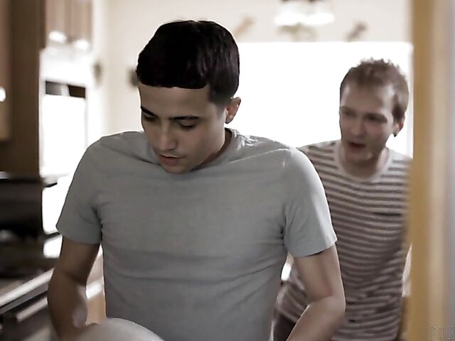 Syren De Mer - MILF double penetration with two boys