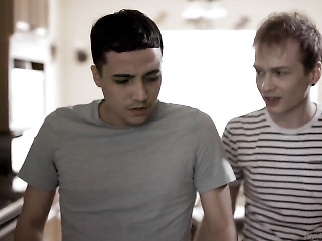 Syren De Mer - MILF double penetration with two boys