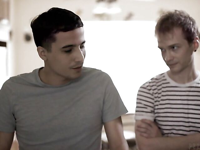 Syren De Mer - MILF double penetration with two boys