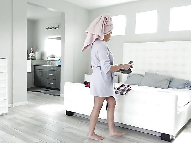 Kitchen anal after breakfast with Christiana Cinn