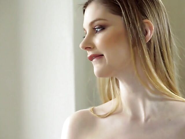 Big tits teen Bunny Colby wants some pussy pounding