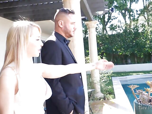 MILF blonde Alix Lynx needs his cock in her beautiful pussy